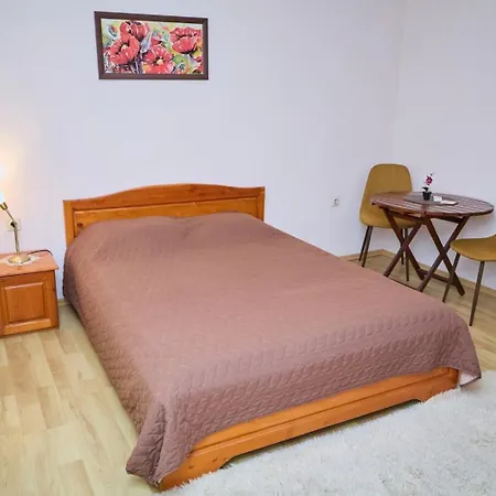 керенски Quarto em Acomodações Particulares
