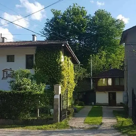 керенски Privatunterkunft