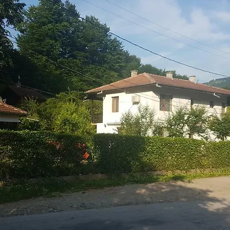 Séjour chez l'habitant керенски *